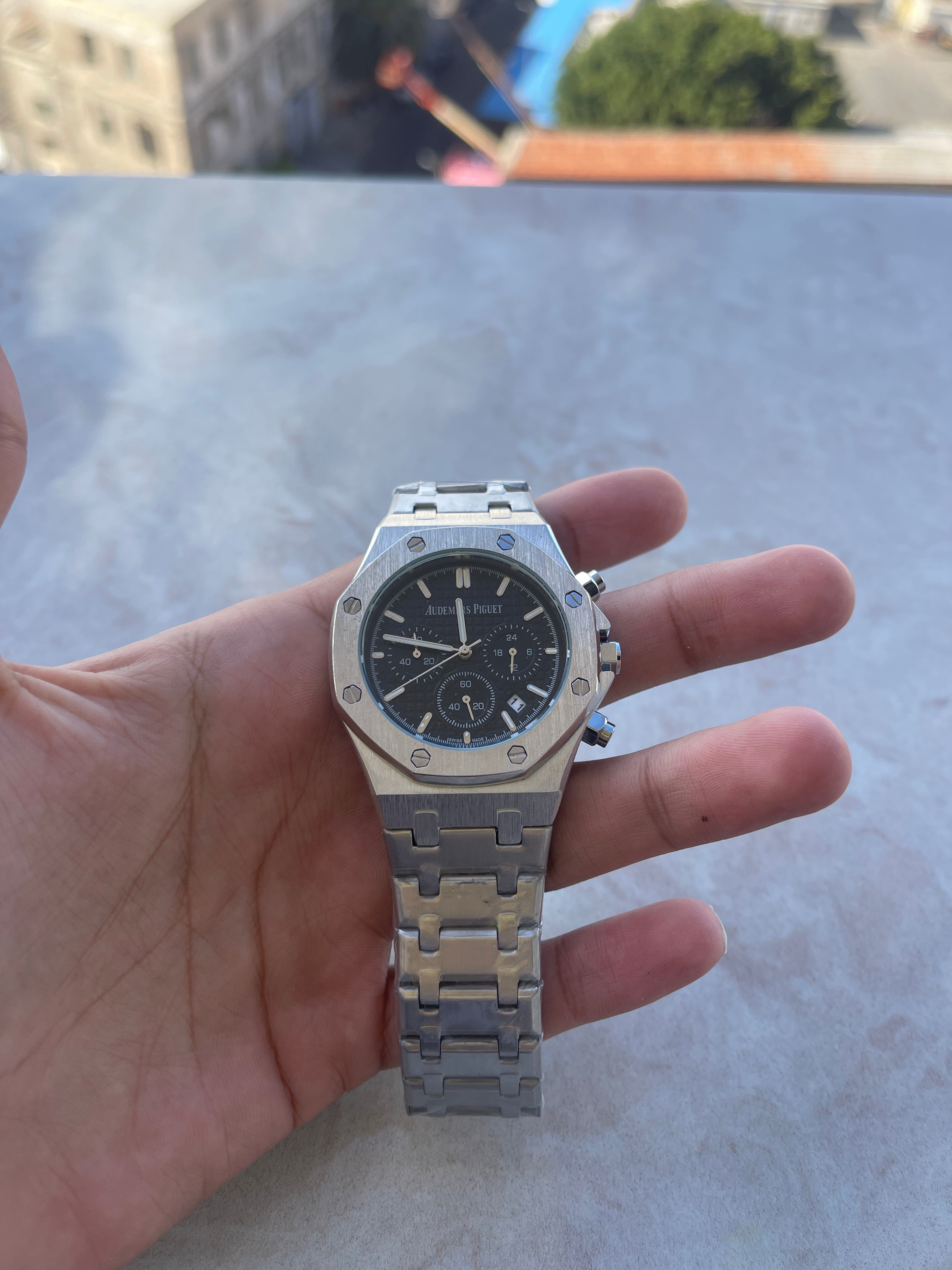 AUDEMARS PIGUET - Metal - Black